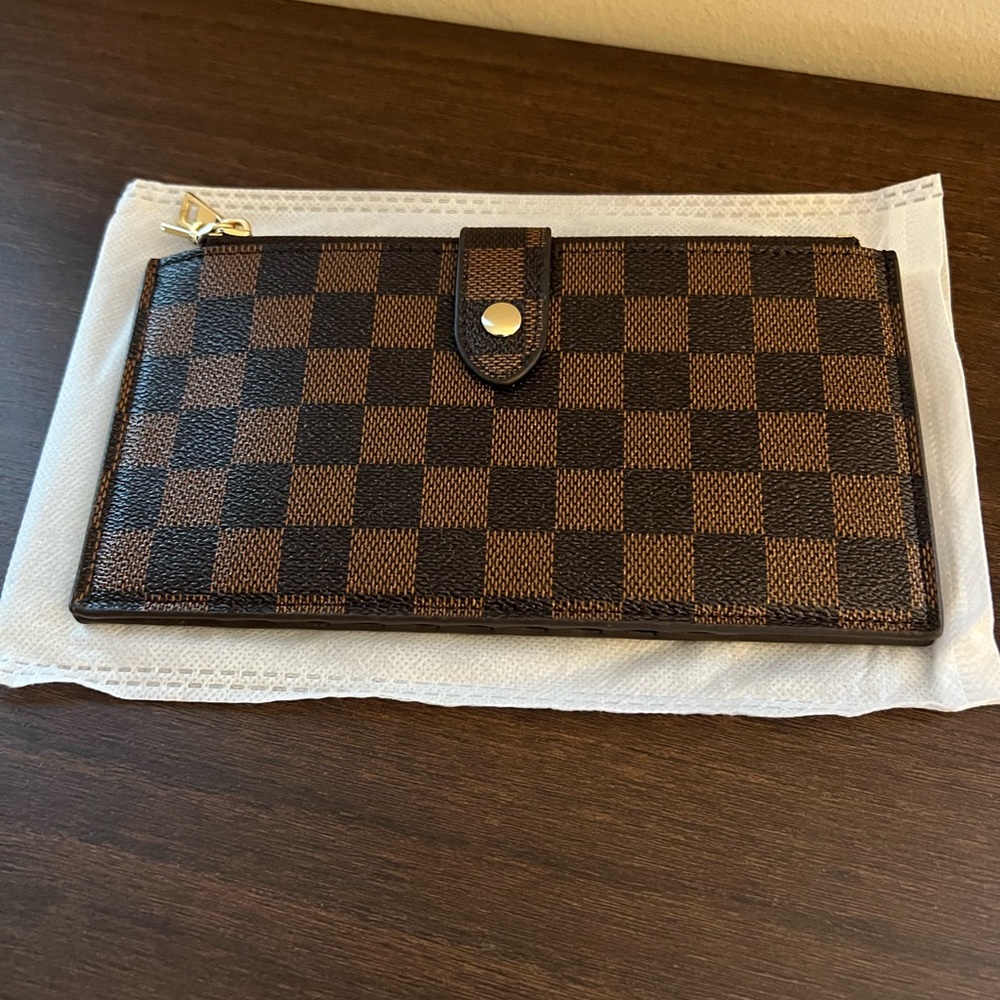 Large wallet multiple cards holders zippers